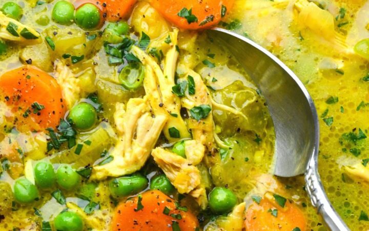 anti inflammatory turmeric chicken soup